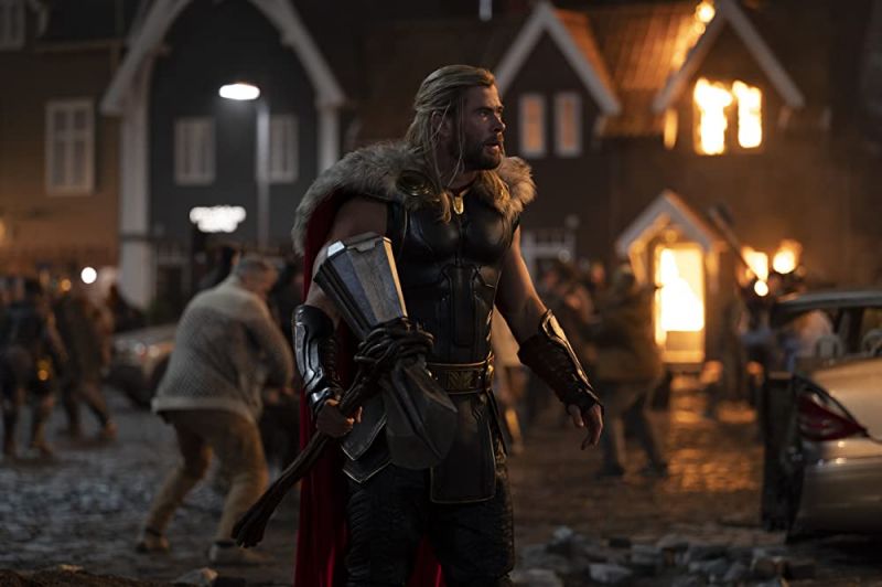 Thor: miłość i grom - szkice koncepcyjne. Nowy Asgard mógł być piękniejszy!