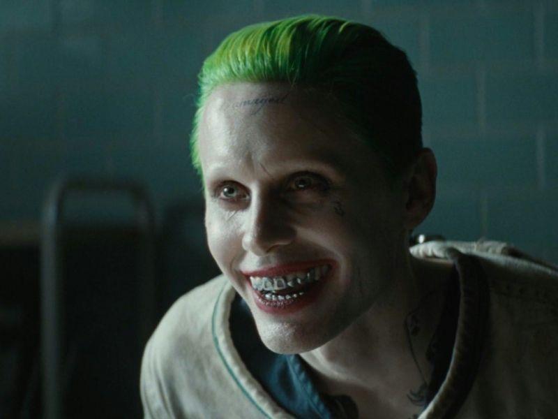 Legion samobójców - Jared Leto jako Joker miał mieć dużą i ważną rolę, ale przez decyzje studia w montażu dużo zmieniono i tym samym jego bohater został poszatkowany. Aktor zarobił 7 mln dolarów za niespełna siedem minut występu.