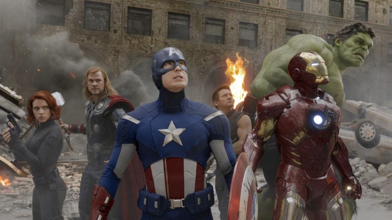 3. Avengers - Bitwa o Nowy Jork. Avengers kontra Loki i jego armia Chitauri. Loki i kosmiczni najeźdźcy zostali pokonani, a Iron Man ochronił miasto przed zniszczeniem bronią jądrową. 