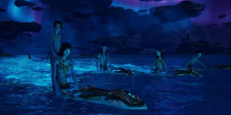 Avatar 2: film ze zjawiskową promocją. Nad wodospadem Niagara zorganizowano pokaz świetlny