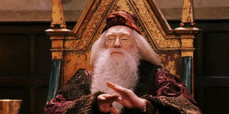 Harry Potter: filmowy Dumbledore miał problemy z narkotykami? Przejmujące wyznanie synów Richarda Harrisa