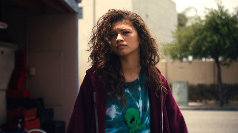 Zendaya – poprawnie wymawia się: „Zen-deja”