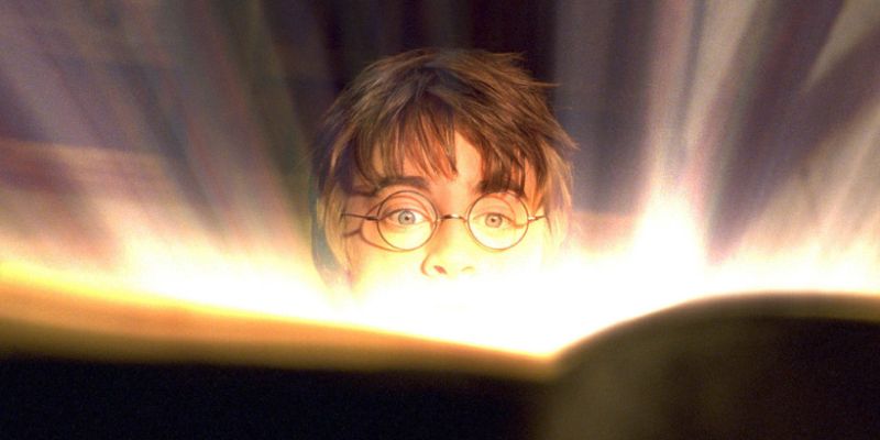 Harry Potter: kolejny duchowny spalił książki J.K. Rowling. Co jeszcze znalazło się na stosie?