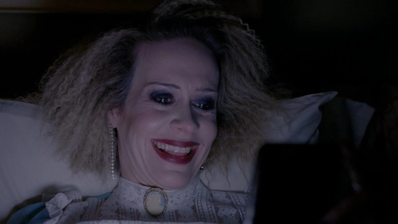 Sarah Paulson w American Horror Story