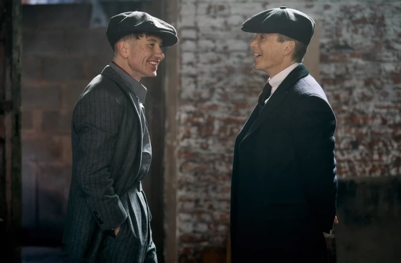 10. Peaky Blinders - jestem wielkim fanem serialu i uważam go jeden z najlepszych, nawet pomimo gorszego finałowego sezonu moim zdaniem. Nie mogę się doczekać konkluzji losów Thomasa Shelby'ego. Obsada też robi duże wrażenie.