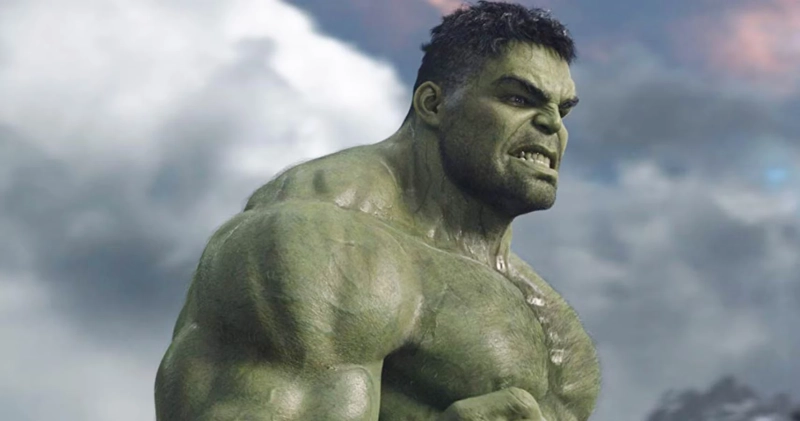 15. Hulk – 244 cm (Marvel)