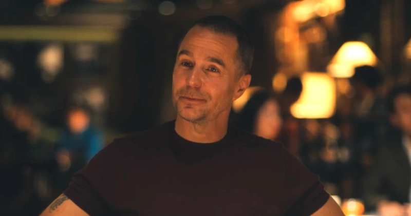 Sam Rockwell w serialu Biały Lotos