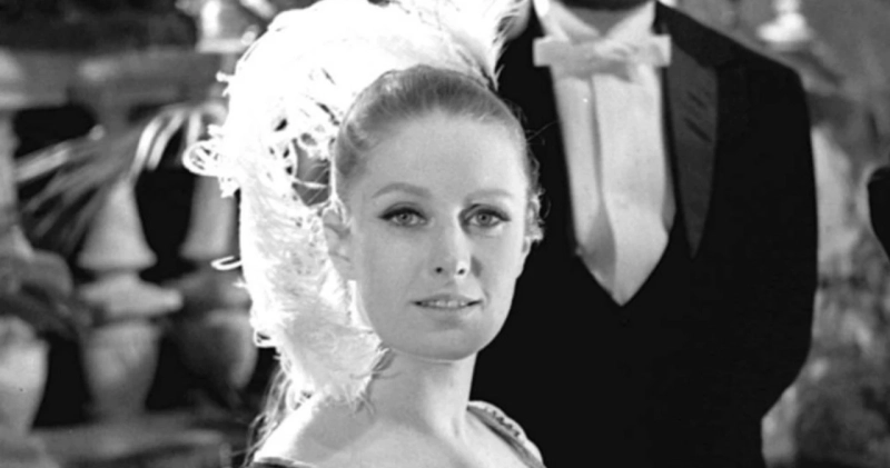 Kadr z filmu Lalka z 1968 roku