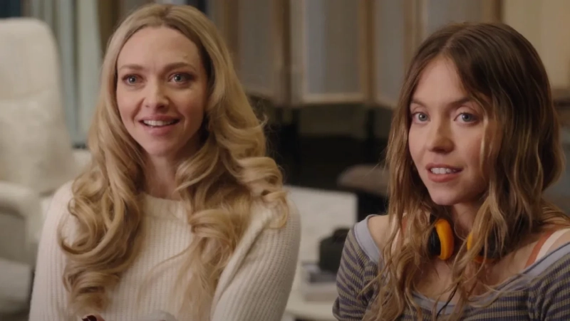 Kadr z filmu Pomoc domowa. Od prawej: Sydney Sweeney i Amanda Seyfried