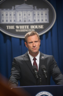 Aaron Eckhart