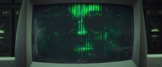 Arnim Zola – scena jego śmierci jest także jednym z największych twistów fabularnych całego MCU. Dowiadujemy się w tym momencie, że Hydra od lat infiltrowała T.A.R.C.Z.Ę.