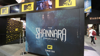 comic-con-2015-convention-floor-picture-3-600×338