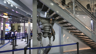 comic-con-2015-convention-floor-picture-image-76-600×338