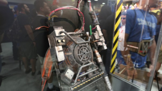 ghostbusters-proton-pack-picture-comic-con-1-600×338