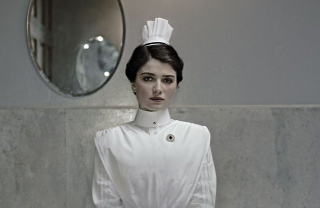 Eve Hewson - zdjęcie