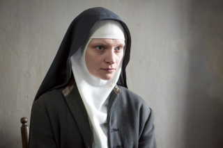 Agata Buzek w filmie Niewinne