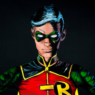 Niesamowity body painting