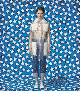 Dom mody Valentino - Wonder Woman