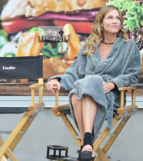 Lucyfer - zdjęcie z planu - Tricia Helfer