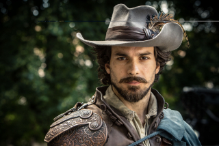 Santiago Cabrera - Muszkieterowie