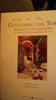 Książka z autografem Guillermo del Toro