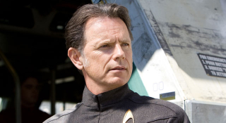 Bruce Greenwood - zdjęcie
