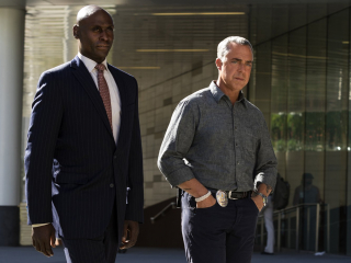 Irv Irving (Lance Reddick) i Harry Bosch (Titus Welliver)