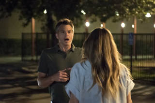 Santa Clarita Diet - zdjęcie z serialu Netflixa