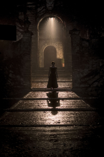 Kadr z filmu Voice from the Stone