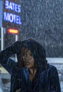 Rihanna jako Marion Crane w Bates Motel