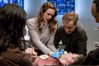 Flash: sezon 3, odcinek 15 - zdjęcie