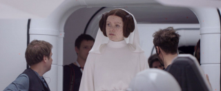 Ingvild Deila jako Leia w Łotrze 1