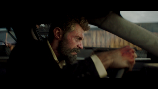 Scena po nałożeniu cyfrowego Jackmana na twarz kaskadera