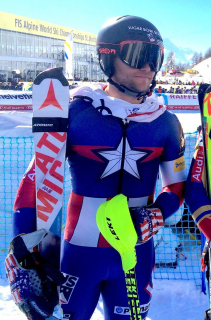 Mark Engel – Kapitan Ameryka