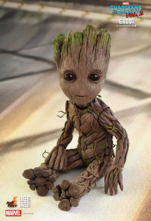 Mały Groot - figurka Hot Toys ze Strażników Galaktyki 2