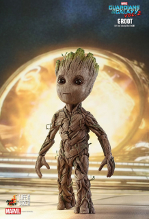 Mały Groot - figurka Hot Toys ze Strażników Galaktyki 2