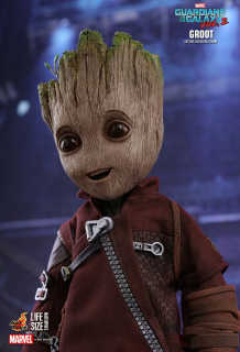 Mały Groot - figurka Hot Toys ze Strażników Galaktyki 2