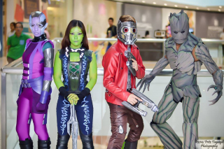 Grupa cosplayerów na Strażnikach Galaktyki vol. 2