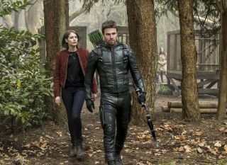 Arrow: sezon 5, odcinek 23 - zdjęcie
