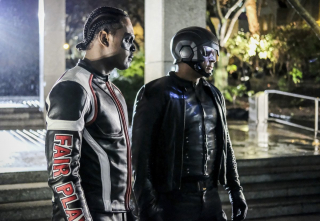 Arrow: sezon 5, odcinek 21 - zdjęcie