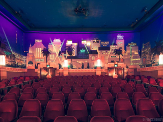 The Crest Theater, Los Angeles, USA