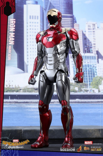 Iron Man - figurka kolekcjonerska od Hot Toys