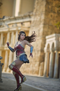 Kilory jako Wonder Woman - cosplay
