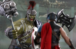 Thor i Hulk - figurki kolekcjonerskie