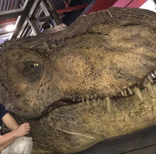 Jurassic World: Fallen Kingdom - zdjęcie modelu tyranozaura