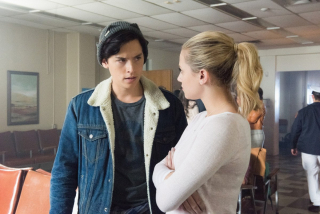 Riverdale sezon 2 odcinek 1 - zdjęcie