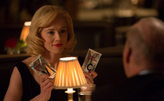 Linda Cardellini w McImperium