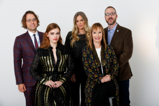 Lore - sesja zdjęciowa HollywoodLife.