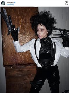 Lady Gaga jako Edward Nożycoręki