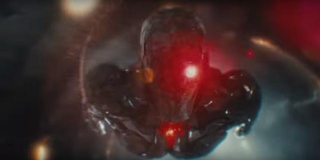 Cyborg wzbijający się w niebo